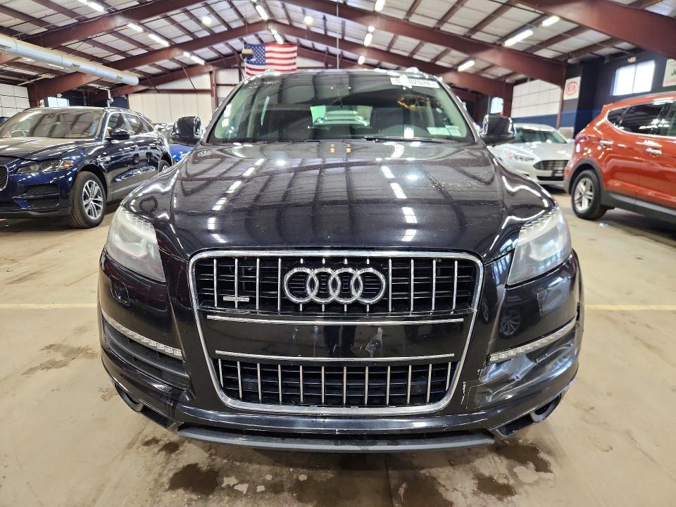 52802526 :رقم المزاد ، WA1LGAFE8FD020011 vin ، 2015 Audi Q7 مزاد بيع