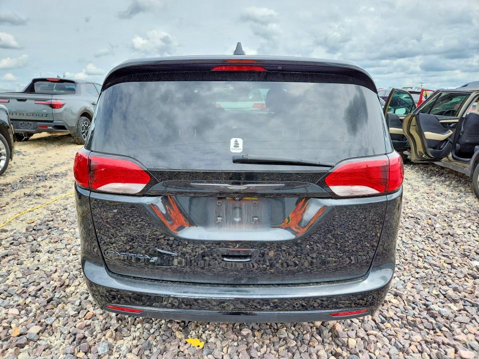 54677276 :رقم المزاد ، 2C4RC1FG6KR698437 vin ، 2019 Chrysler Pacifica مزاد بيع