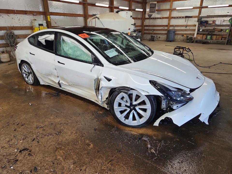 Продаж на аукціоні авто 2021 Tesla Model 3, vin: 5YJ3E1EAXMF043886, номер лоту: 49259806
