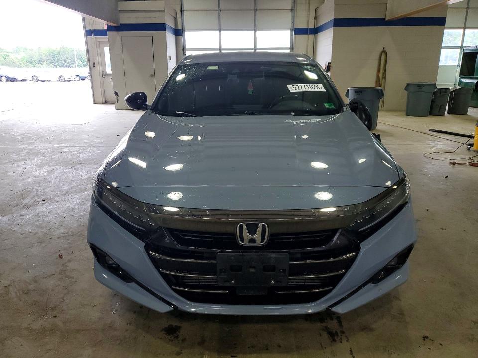 Продажа на аукционе авто 2022 Honda Accord, vin: 1HGCV1F34NA092450, номер лота: 52771026