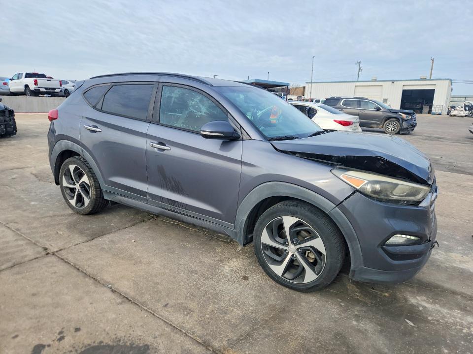 Продаж на аукціоні авто 2016 Hyundai Tucson, vin: KM8J33A23GU166234, номер лоту: 52525346