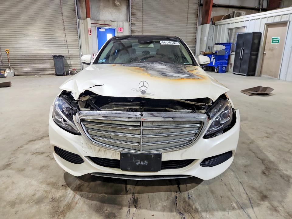 Продажа на аукционе авто 2015 Mercedes-benz C, vin: 55SWF4KB4FU073024, номер лота: 54116136