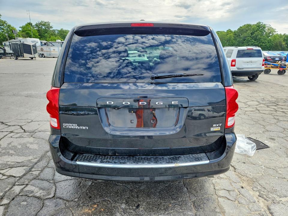 2018 Dodge Grand Caravan მანქანა იყიდება აუქციონზე, vin: 2C4RDGCG0JR240542, აუქციონის ნომერი: 53894946