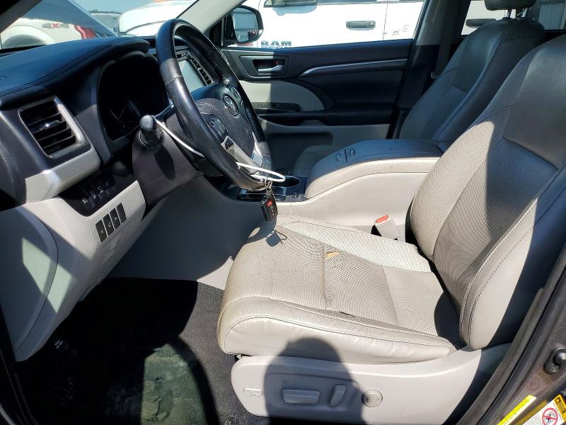 2018 Toyota Highlander მანქანა იყიდება აუქციონზე, vin: 5TDDZRFH0JS900498, აუქციონის ნომერი: 52654576