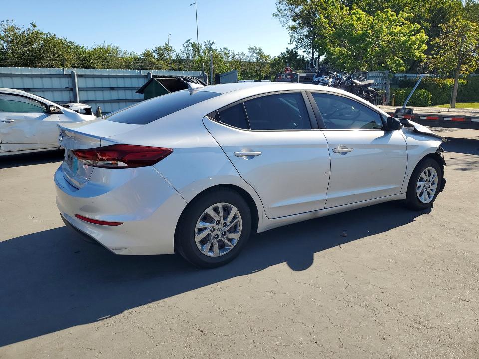 2017 Hyundai Elantra მანქანა იყიდება აუქციონზე, vin: KMHD74LF3HU357922, აუქციონის ნომერი: 52678276