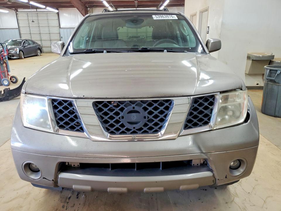 53963976 :رقم المزاد ، 5N1AR18WX5C734171 vin ، 2005 Nissan Pathfinder مزاد بيع