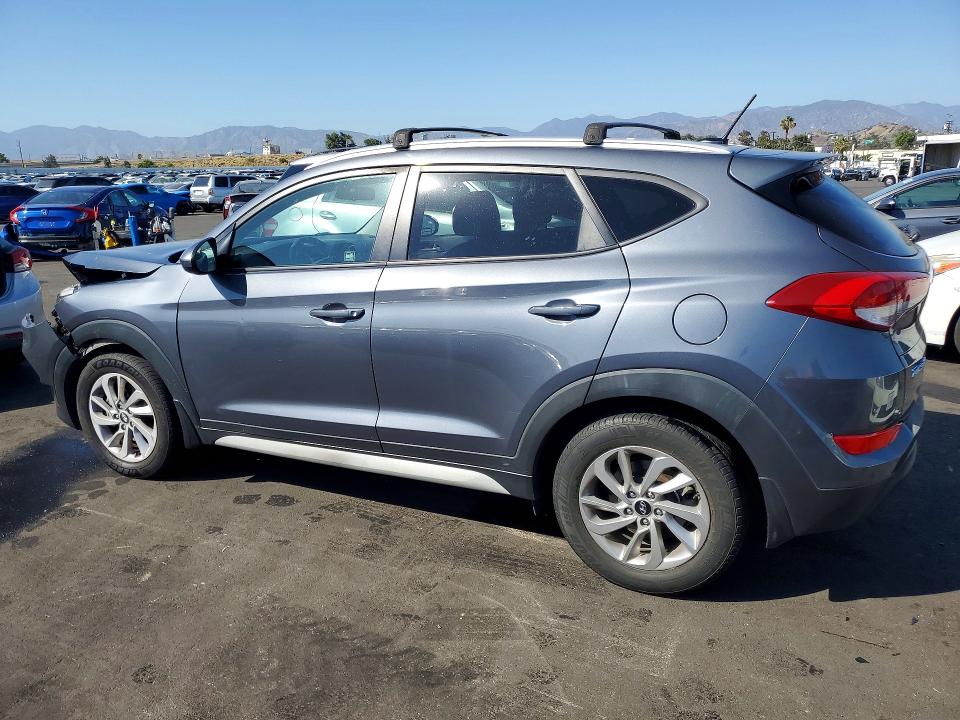 2017 Hyundai Tucson მანქანა იყიდება აუქციონზე, vin: KM8J3CA40HU389642, აუქციონის ნომერი: 52097726