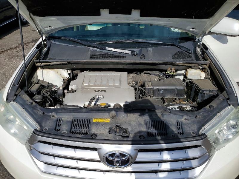 Продажа на аукционе авто 2012 Toyota Highlander, vin: 5TDBK3EH3CS172687, номер лота: 54118566