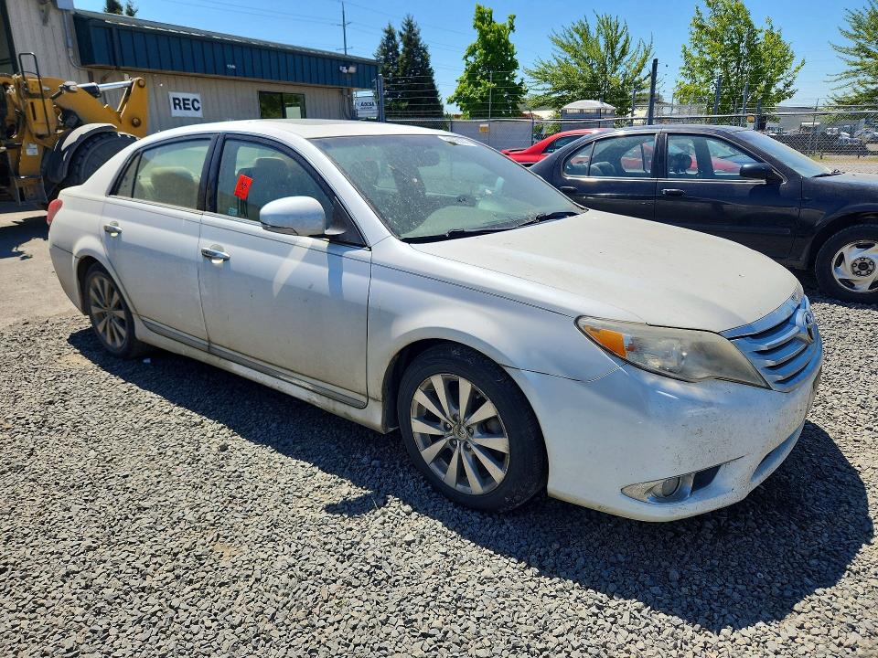 2011 Toyota Avalon მანქანა იყიდება აუქციონზე, vin: 4T1BK3DB4BU395386, აუქციონის ნომერი: 53666296