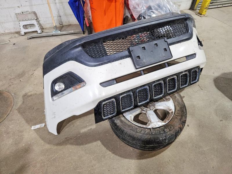 2018 Jeep Compass მანქანა იყიდება აუქციონზე, vin: 3C4NJDBB4JT112796, აუქციონის ნომერი: 55276136