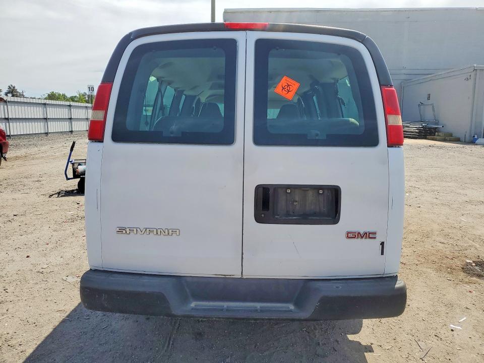 52354726 :رقم المزاد ، 1GJGG25V161219359 vin ، 2006 Gmc Savana مزاد بيع