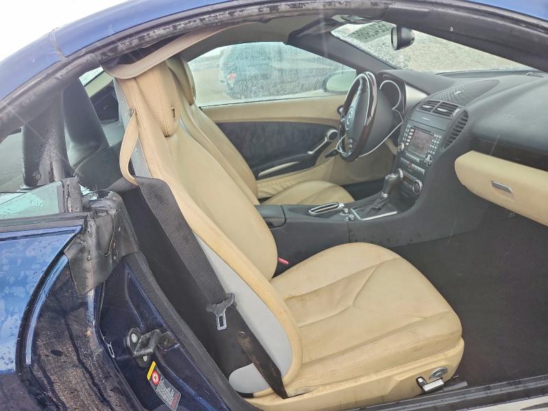 55242986 :رقم المزاد ، WDBWK56F95F052078 vin ، 2005 Mercedes-benz Slk مزاد بيع