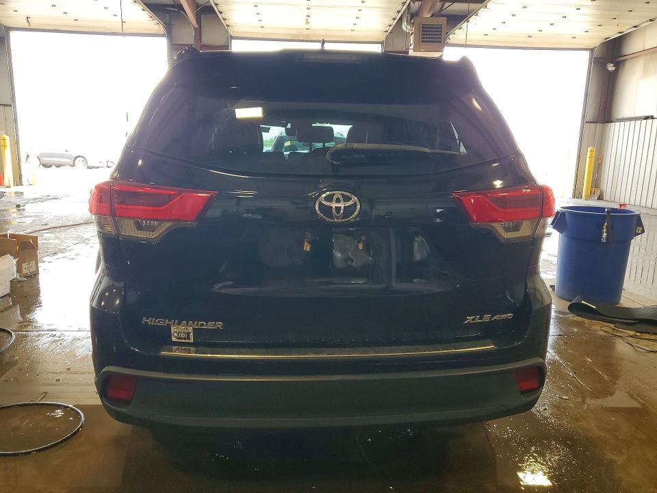 Aukcja sprzedaży 2018 Toyota Highlander, vin: 5TDJZRFH5JS865038, numer aukcji: 54342056