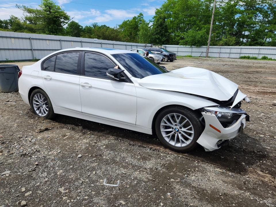 2015 Bmw 328 მანქანა იყიდება აუქციონზე, vin: WBA3A5C50FP604806, აუქციონის ნომერი: 54854536