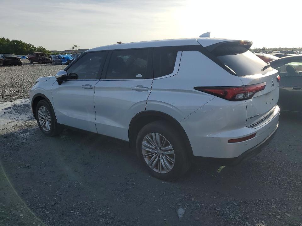 Продаж на аукціоні авто 2022 Mitsubishi Outlander, vin: JA4J4TA85NZ033975, номер лоту: 55222676