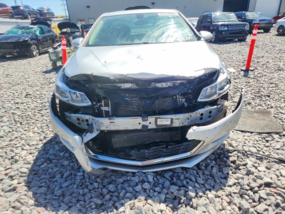 55147086 :رقم المزاد ، 1G1BE5SM5H7114501 vin ، 2017 Chevrolet Cruze مزاد بيع