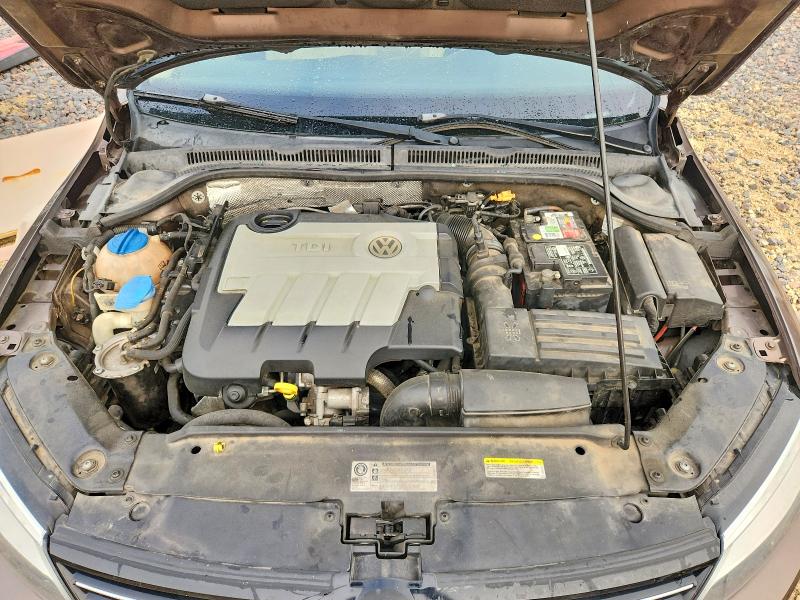 2014 Volkswagen Jetta მანქანა იყიდება აუქციონზე, vin: 3VW3L7AJ9EM416196, აუქციონის ნომერი: 52579936