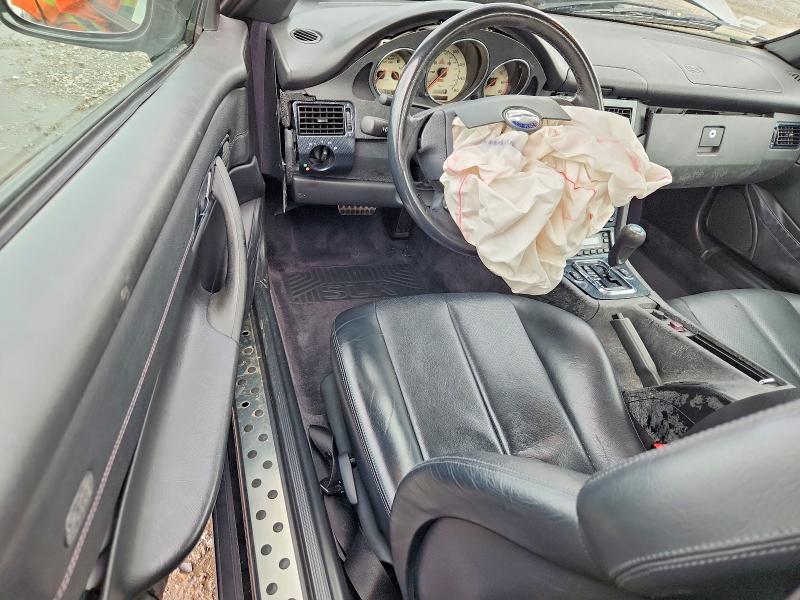 1998 Mercedes-benz Slk მანქანა იყიდება აუქციონზე, vin: WDBKK47F6WF074113, აუქციონის ნომერი: 53024786