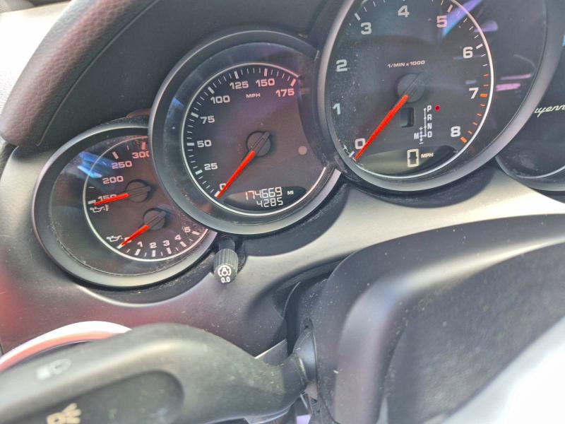 55167216 :رقم المزاد ، WP1AA2A24GLA09966 vin ، 2016 Porsche Cayenne مزاد بيع
