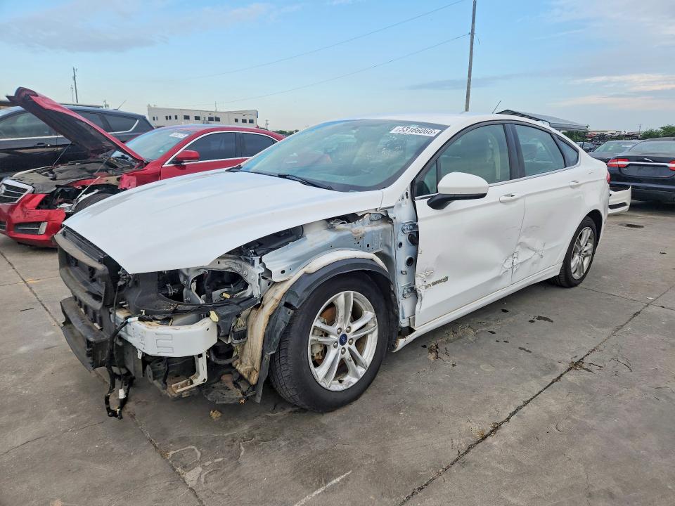 53166066 :رقم المزاد ، 3FA6P0UU5JR100170 vin ، 2018 Ford Fusion مزاد بيع