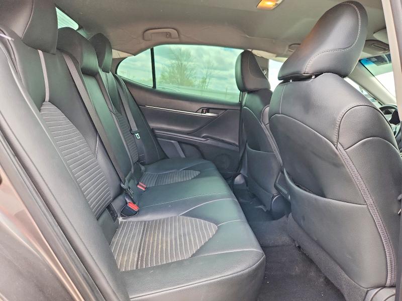 Продаж на аукціоні авто 2018 Toyota Camry, vin: 4T1B11HK9JU601138, номер лоту: 52671096