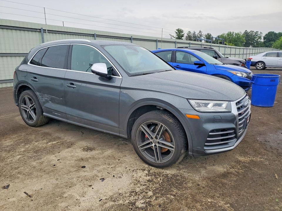 Продажа на аукционе авто 2018 Audi Sq5, vin: WA1A4AFY5J2215904, номер лота: 54852326