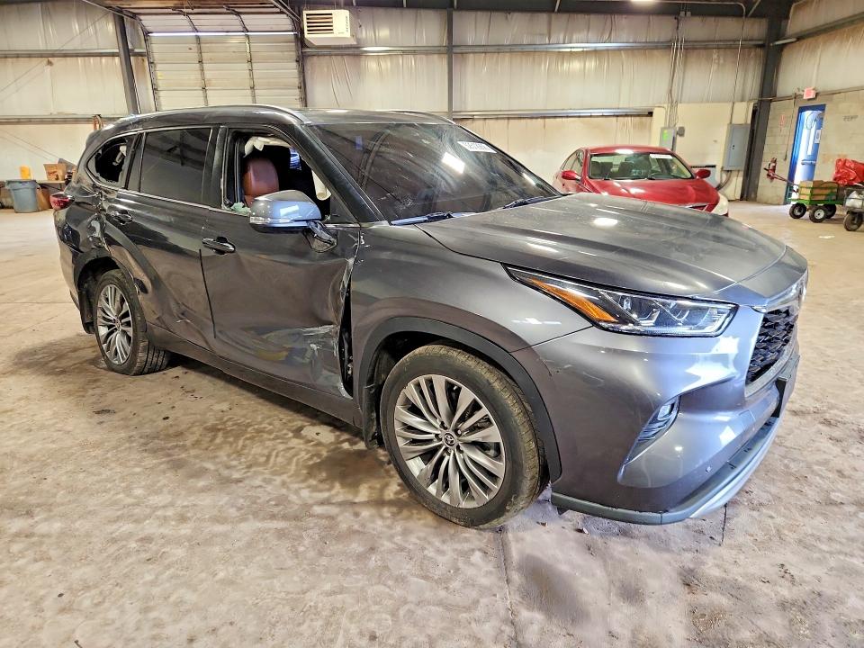 Aukcja sprzedaży 2021 Toyota Highlander, vin: 5TDFZRBH8MS130201, numer aukcji: 52512266
