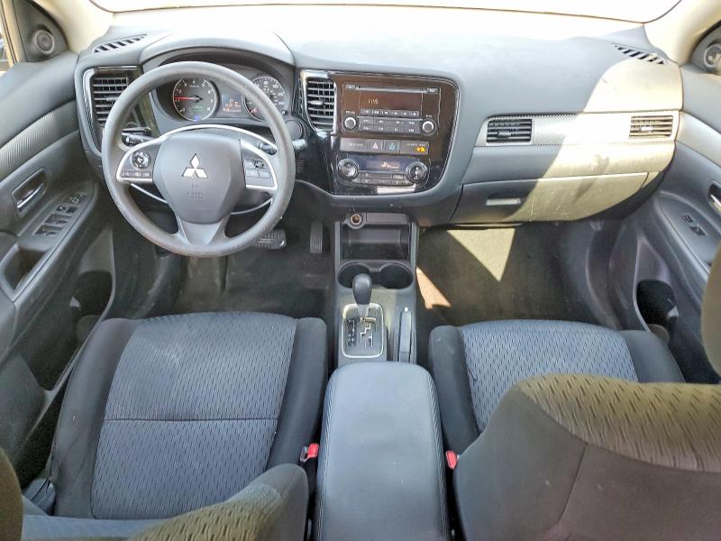 54077056 :رقم المزاد ، JA4AD2A3XEZ005961 vin ، 2014 Mitsubishi Outlander مزاد بيع