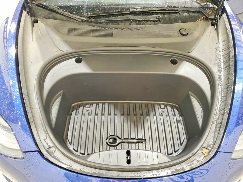 2022 Tesla Model 3 მანქანა იყიდება აუქციონზე, vin: 5YJ3E1EA3NF369515, აუქციონის ნომერი: 55600346