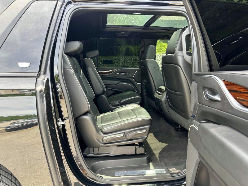 Продажа на аукционе авто 2022 Cadillac Escalade, vin: 1GYS3KKT3NR275281, номер лота: 52721086