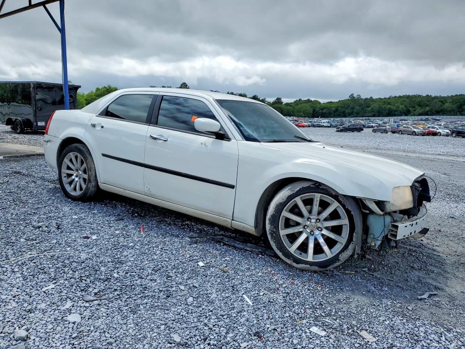 Продажа на аукционе авто 2010 Chrysler 300, vin: 2C3CA5CV0AH203924, номер лота: 52097396