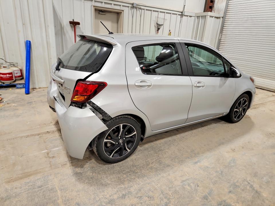 2015 Toyt Yaris მანქანა იყიდება აუქციონზე, vin: VNKKTUD32FA014875, აუქციონის ნომერი: 52175866