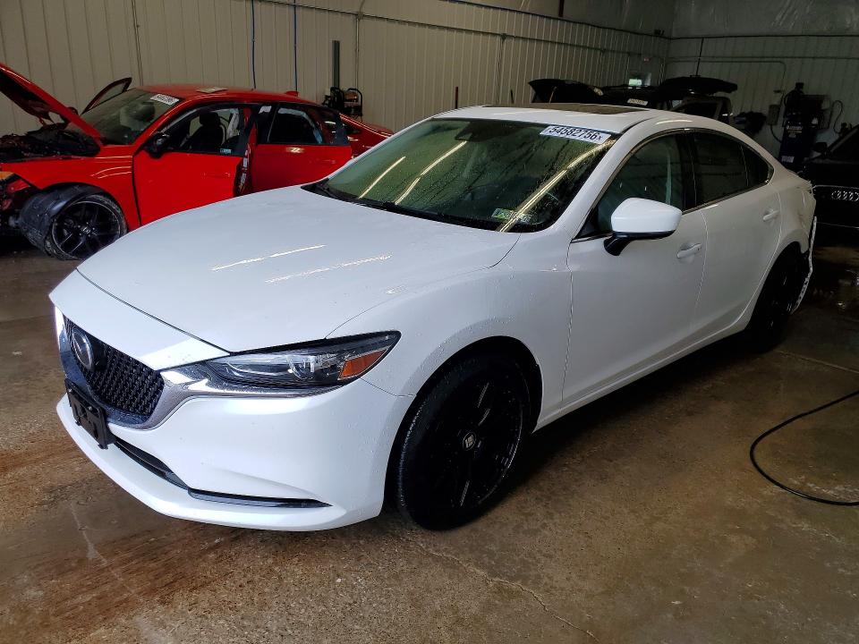 Auction sale of the 2018 Mazda 6, vin: JM1GL1VM3J1323414, lot number: 54582756