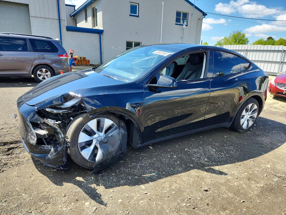 Продажа на аукционе авто 2023 Tesla Model Y, vin: 7SAYGDEE2PA170737, номер лота: 50322366