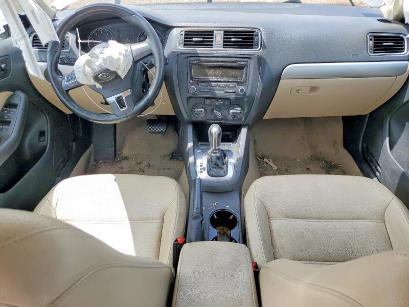 54001616 :رقم المزاد ، 3VWDX7AJ4DM282138 vin ، 2013 Volkswagen Jetta مزاد بيع