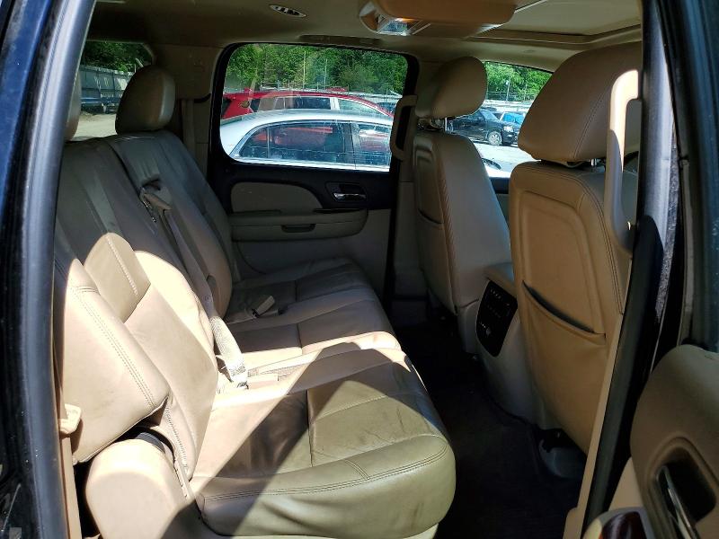 55306076 :رقم المزاد ، 1GNSKJE77ER188735 vin ، 2014 Chevrolet Suburban مزاد بيع