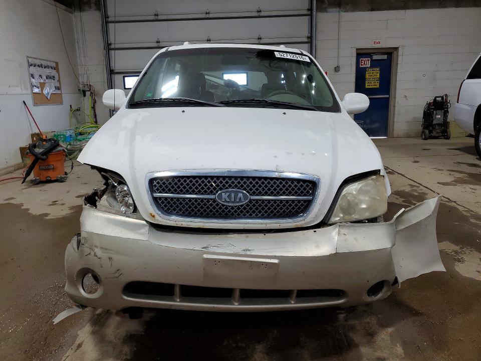 Продажа на аукционе авто 2005 Kia Sedona, vin: KNDUP132456646355, номер лота: 52712516