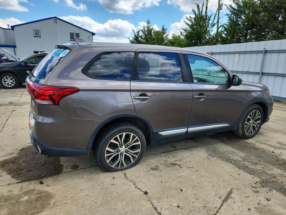 2017 Mitsubishi Outlander მანქანა იყიდება აუქციონზე, vin: JA4AZ2A30HZ035749, აუქციონის ნომერი: 53812896