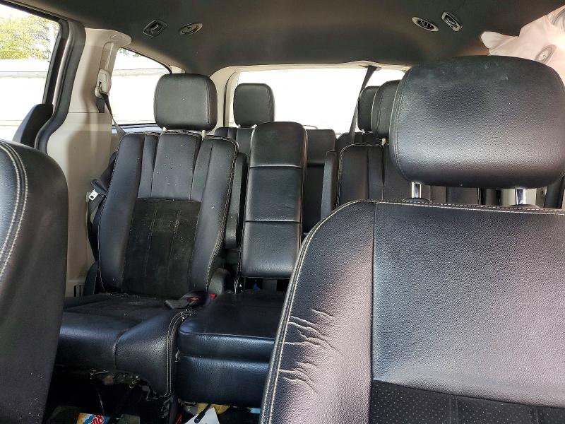 52133576 :رقم المزاد ، 2C4RDGCG8HR828070 vin ، 2017 Dodge Grand Caravan مزاد بيع
