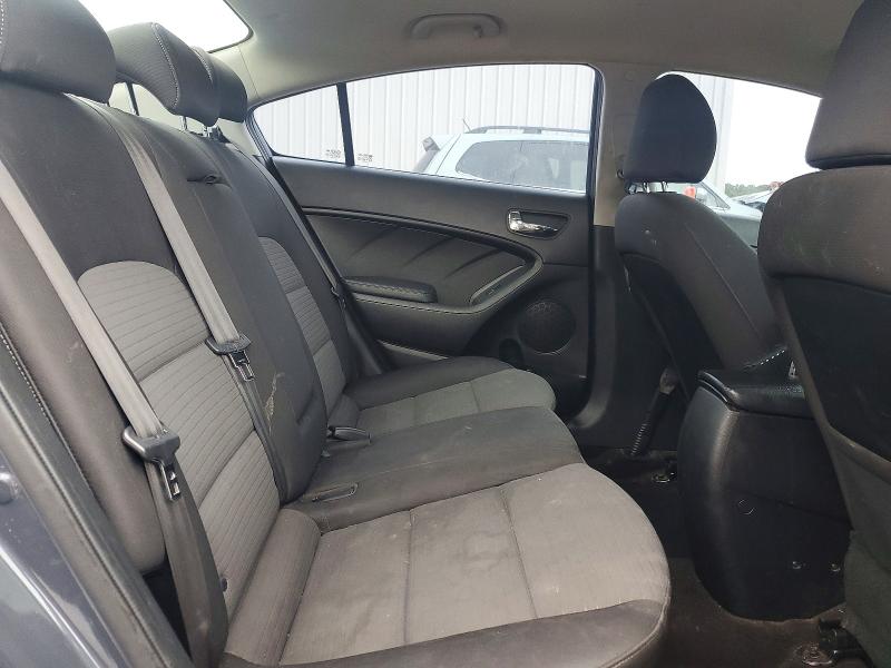 53439046 :رقم المزاد ، KNAFX4A63F5400448 vin ، 2015 Kia Forte مزاد بيع