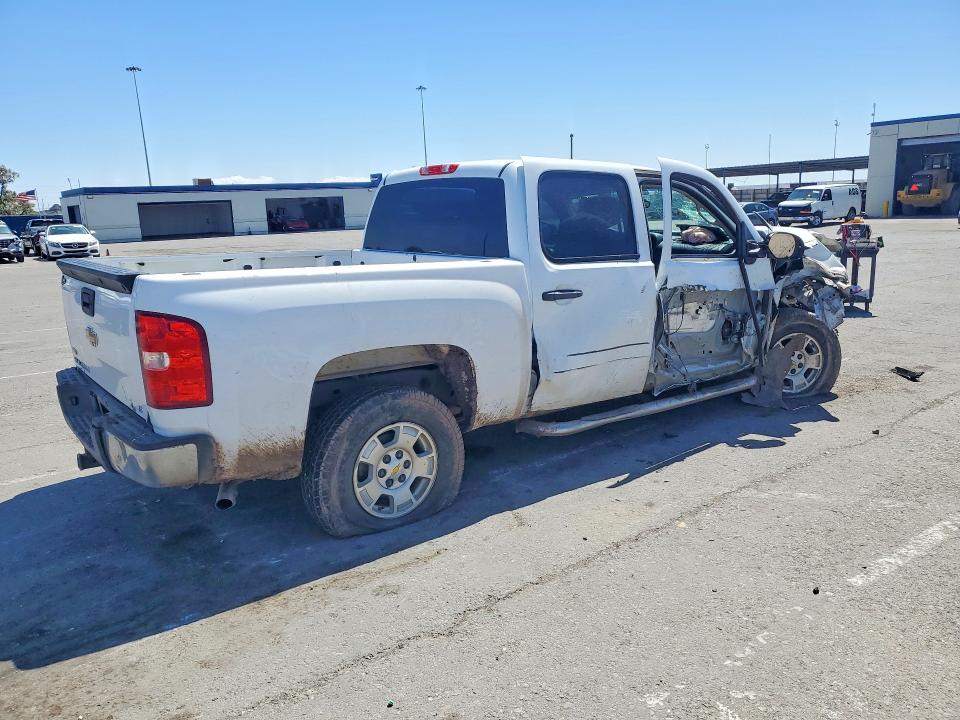 Продажа на аукционе авто 2011 Chevrolet Silverado, vin: 3GCPCSE02BG230860, номер лота: 52746116
