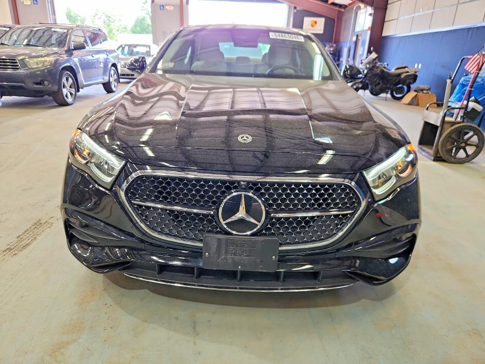 Продажа на аукционе авто 2024 Mercedes-benz E, vin: W1KLF4HB0RA073696, номер лота: 54863046