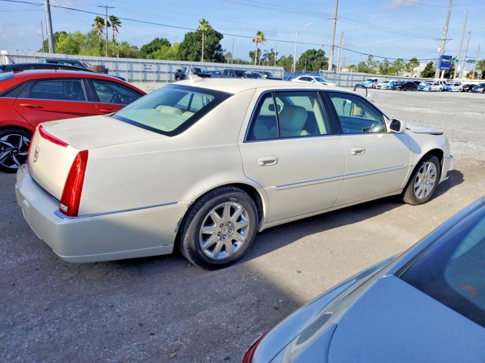 54816196 :رقم المزاد ، 1G6KD57Y39U109101 vin ، 2009 Cadillac Dts مزاد بيع