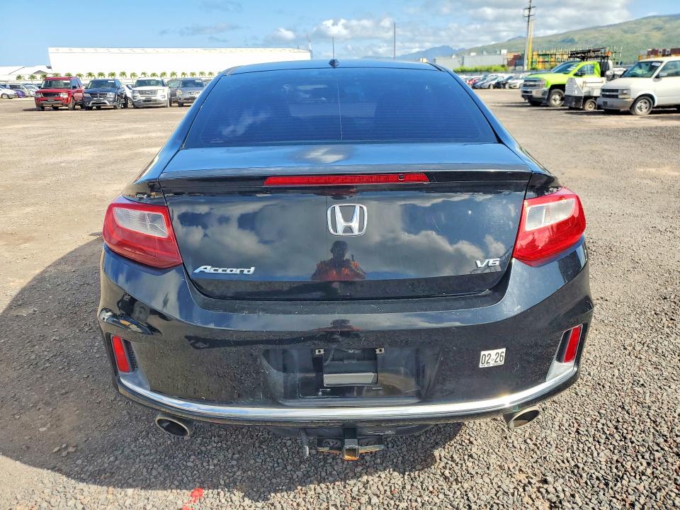 54240946 :رقم المزاد ، 1HGCT2B88FA002540 vin ، 2015 Honda Accord مزاد بيع