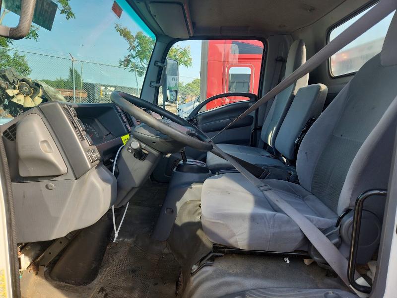 54773276 :رقم المزاد ، 54DC4W1B4JS811015 vin ، 2018 Isuzu Npr Hd مزاد بيع