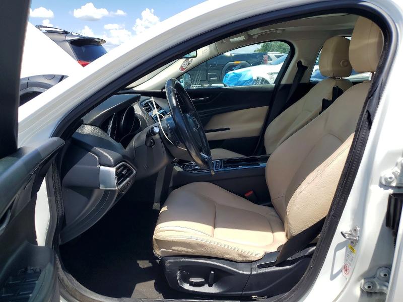Продаж на аукціоні авто 2017 Jaguar Xe, vin: SAJAD4BG6HA953779, номер лоту: 54691566