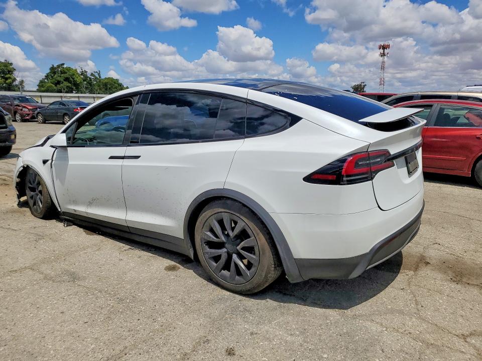 2023 Tesla Model X მანქანა იყიდება აუქციონზე, vin: 7SAXCAE5XPF425711, აუქციონის ნომერი: 55059056