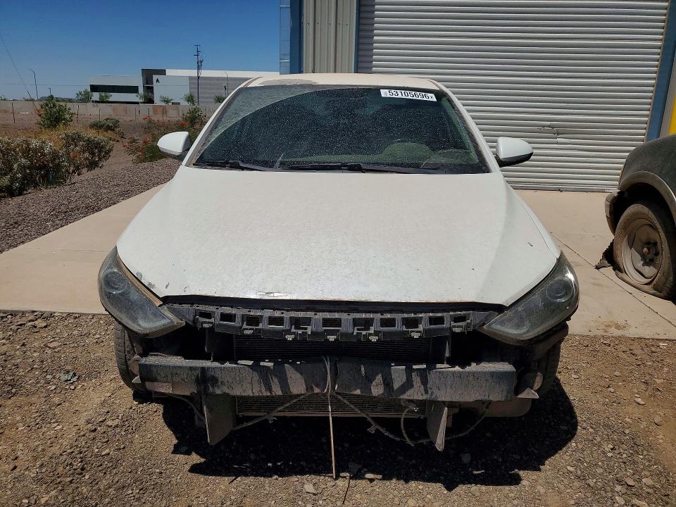 2017 Hyundai Elantra მანქანა იყიდება აუქციონზე, vin: 5NPD74LF0HH143260, აუქციონის ნომერი: 53105696