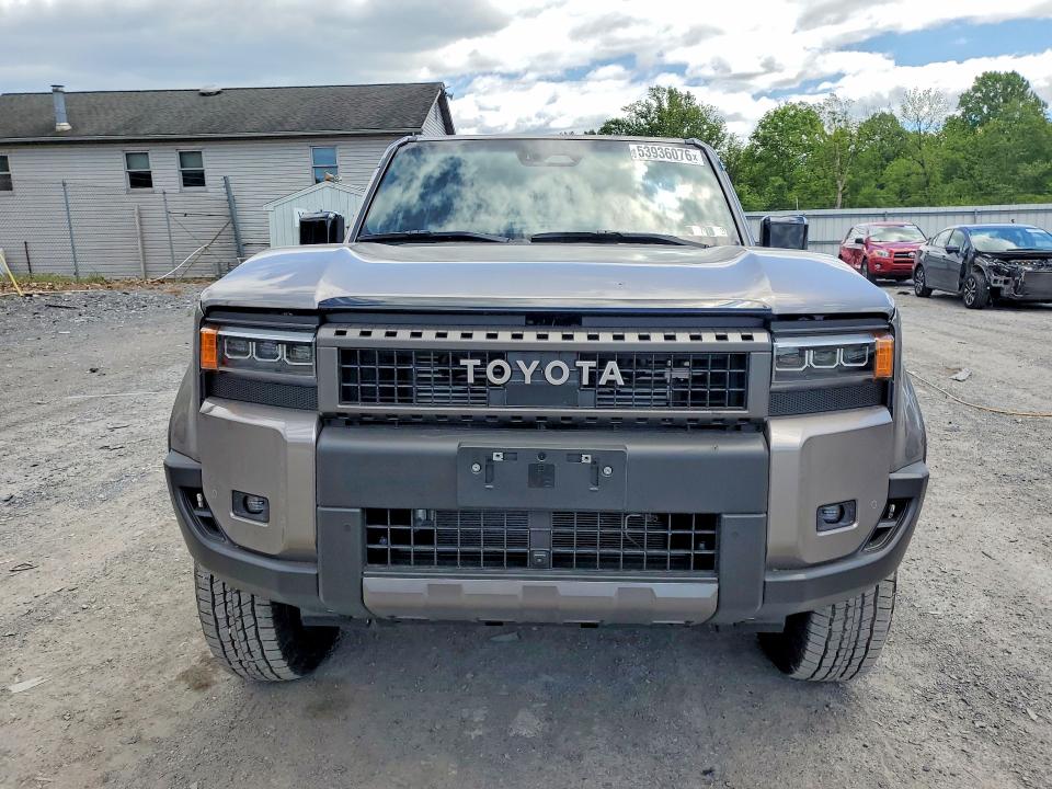 53936076 :رقم المزاد ، JTEABFAJ9T5024809 vin ، 2026 Toyota Land Cruiser مزاد بيع
