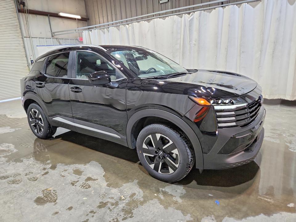 53447956 :رقم المزاد ، 3N8AP6CBXTL385725 vin ، 2026 Nissan Kicks مزاد بيع